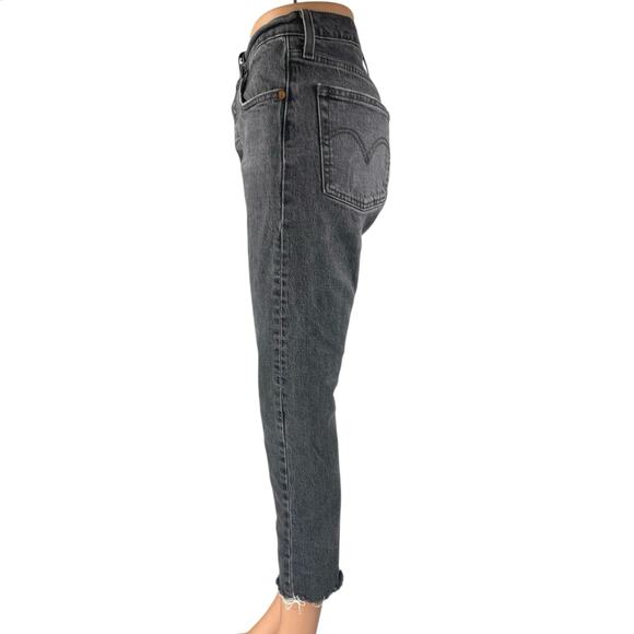 Levi's 501 Women's Black High Waisted Button Fly Skinny Denim Jeans Size 26 - Picture 2 of 5